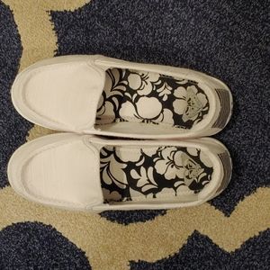 Roxy Women's Minnow Slip On